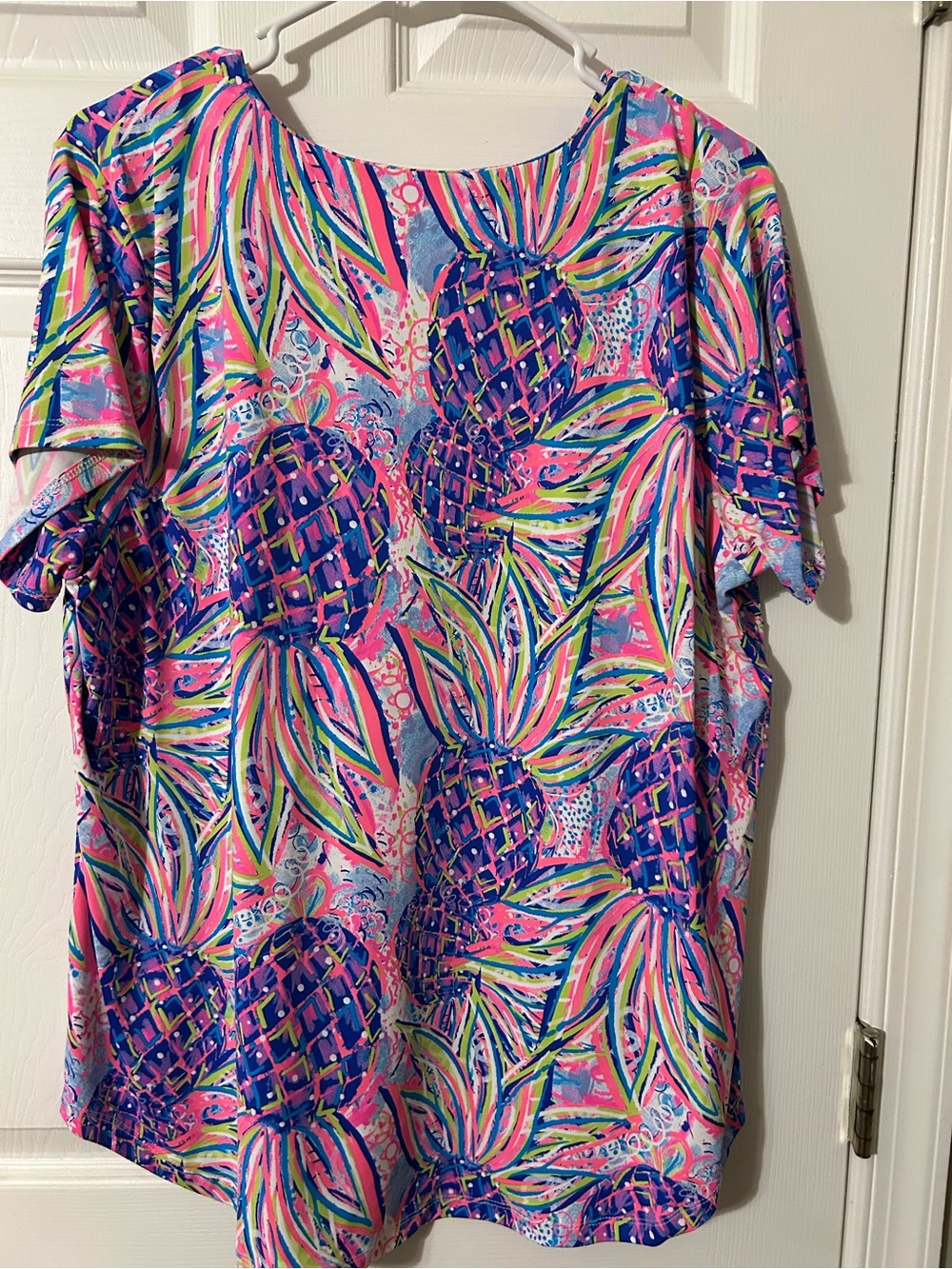 Lulu-B Pineapple-Print V-Neck Tee in Pink, Blue & Green - Picture 2 of 3